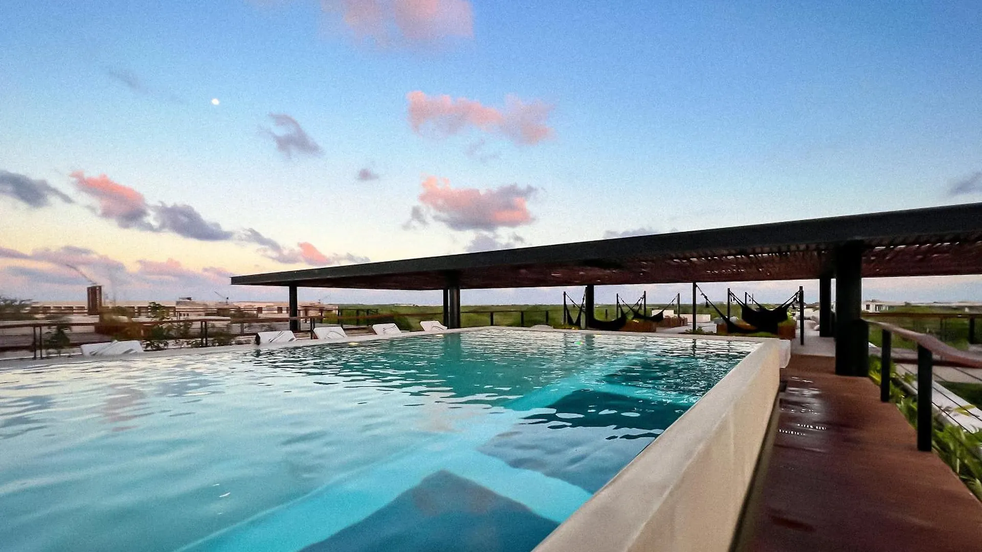 Departamento Con Pisicina Privada En Rooftop Tulum Lägenhet